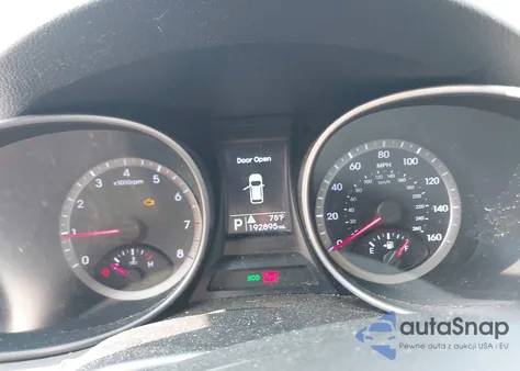 2016 Hyundai Santa Fe Sport 2.4L из США, поврежденный, VIN 5XYZUDLB0GG345842